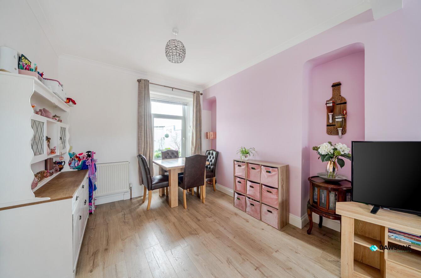 Llandafen Road, Llanelli, SA14 9BD